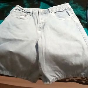 2 pairs of jorts dark and light blue
